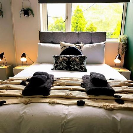 Homebird Property - Buckton House Leeds  Eksteriør billede