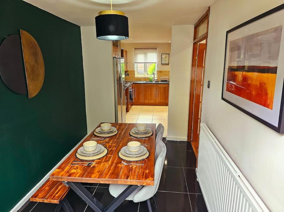 Homebird Property - Buckton House Leeds  Eksteriør billede
